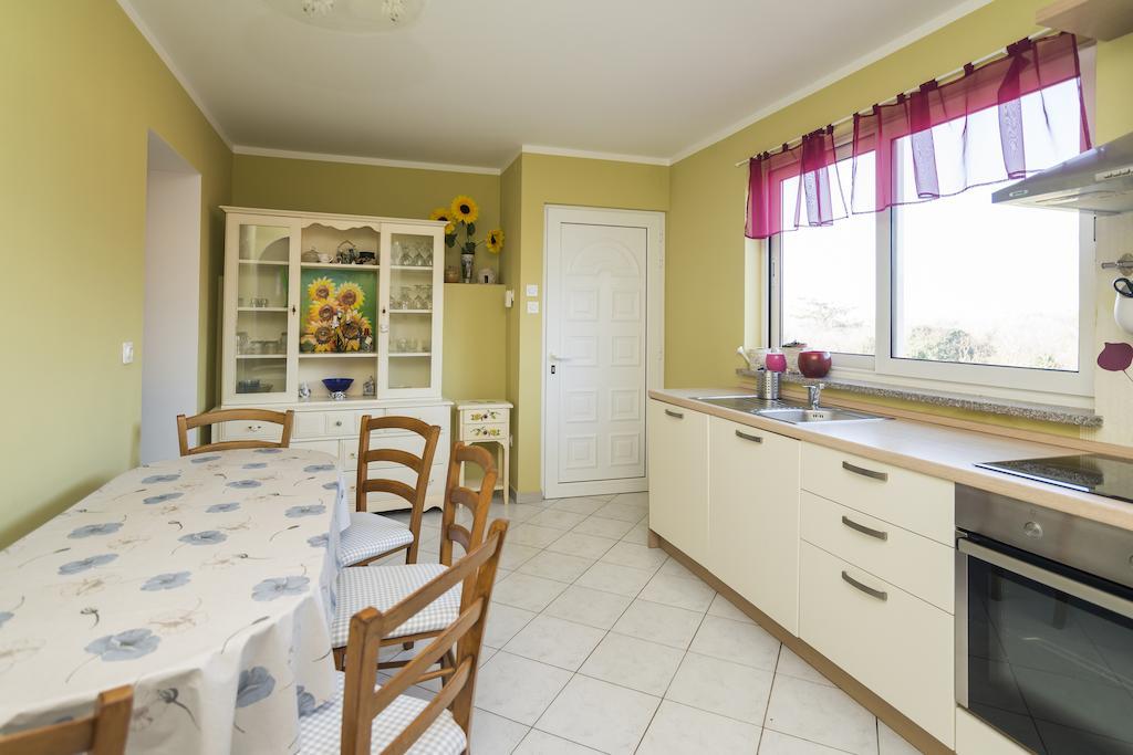 Apartments & Rooms Buoni Amici Murine Rom bilde